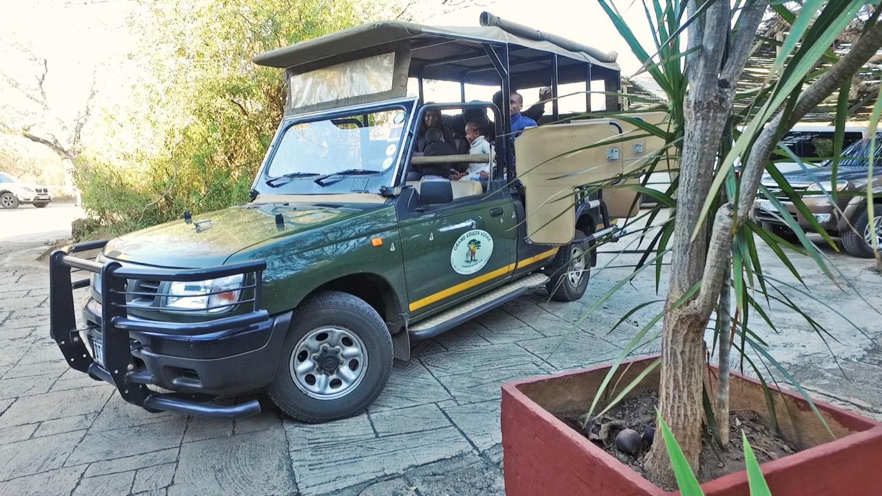 Grand Kruger Lodge And Spa Marloth Park Exterior photo